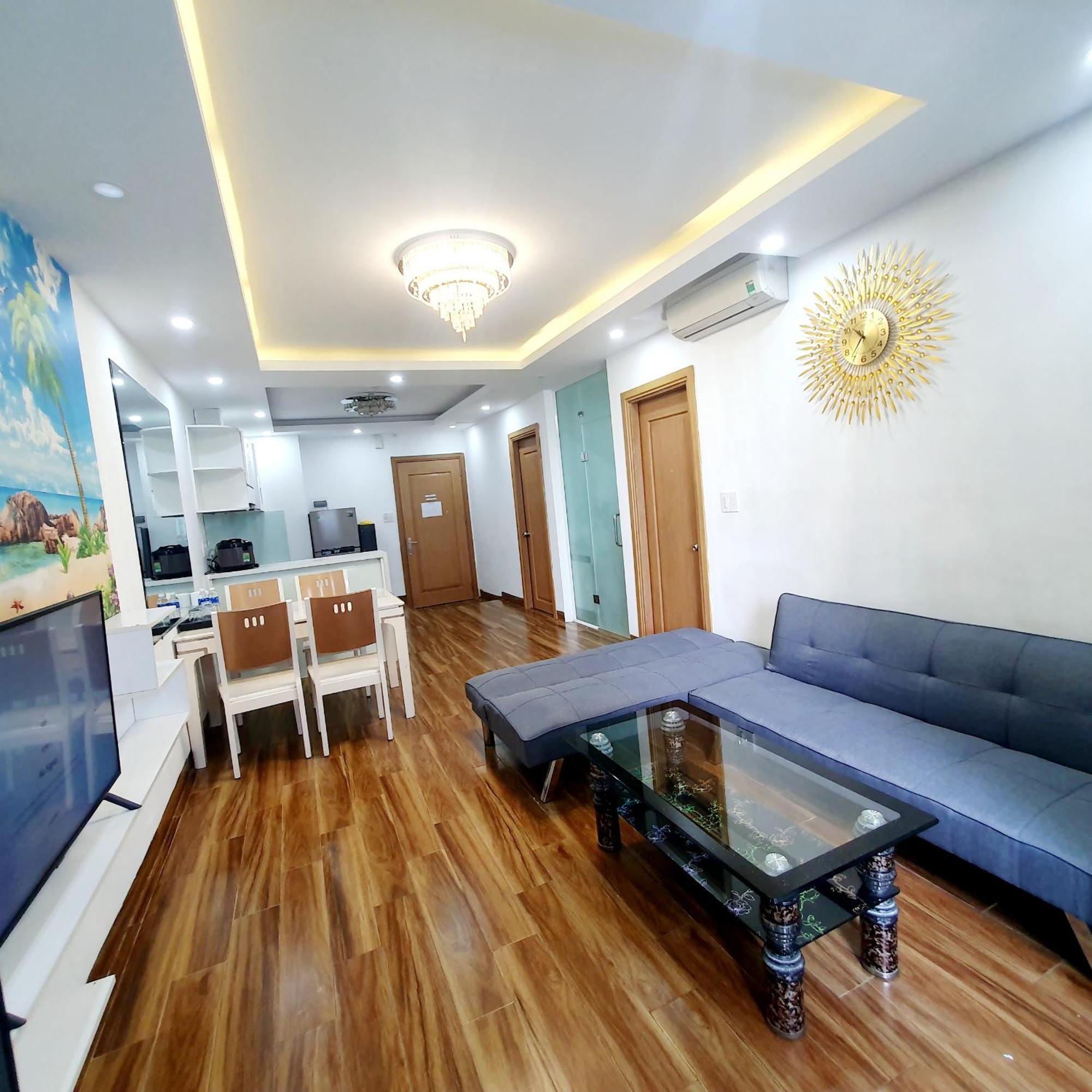 Sea View Balcony Retreat: My Khe Beach Proximity * Da Nang